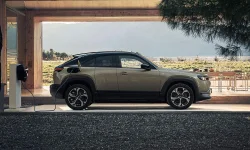 Mazda-brings-back-the-rotary-with-the-MX-30-e-Skyactiv-R-EV-6.jpg