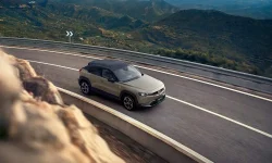 Mazda-brings-back-the-rotary-with-the-MX-30-e-Skyactiv-R-EV-9.jpg