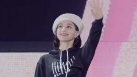 TWICE 4th World Tour 'III' in Japan.mkv_20230330_130549.215.webp