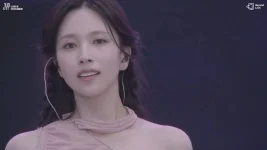 Beyond LIVE - TWICE 5TH WORLD TOUR ‘READY TO BE’ in JAPAN.mp4_20230607_210816.061.webp