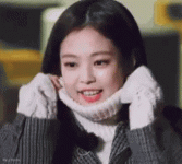 jennie-kim.gif