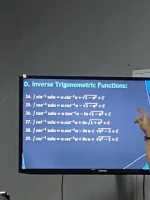 375769157_968033054490077_7468103012053153368_n.webp