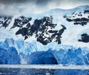 44989160_antarctica-pictures.webp