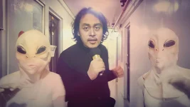 Rod Maceda with aliens Tambay LIVE Performance.webp