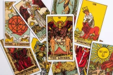 tarot.webp