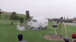 200.gif