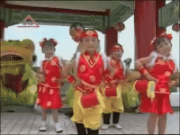giphy.gif giphy.gif
