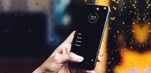 minimalist-phone-productivity-1.webp minimalist-phone-productivity-1.webp