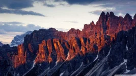 dolomites_mountain_range_italy-wallpaper-1366x768.webp