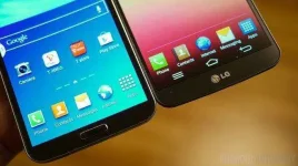 LG-G-Flex-vs-Samsung-Galaxy-Round-Quick-Look-Hands-on-AA-10-of-11-645x362.webp LG-G-Flex-vs-Samsung-Galaxy-Round-Quick-Look-Hands-on-AA-10-of-11-645x362.webp