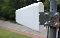 aiming_yagi_directional_antenna.webp