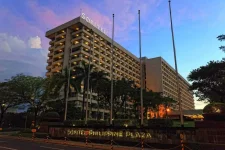 21-1976-leandro-locsin-sofitel-formerly-westin-philippine-plaza-hotel.webp 21-1976-leandro-locsin-sofitel-formerly-westin-philippine-plaza-hotel.webp