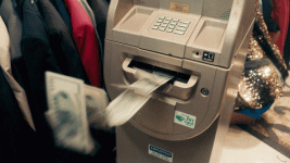 giphy.gif giphy.gif