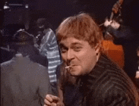 giphy.gif giphy.gif