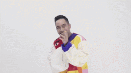 giphy.gif giphy.gif