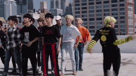 giphy.gif