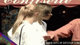 giphy.gif giphy.gif