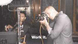 giphy.gif giphy.gif