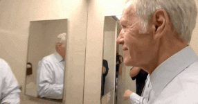 giphy.gif giphy.gif