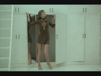 giphy.gif giphy.gif