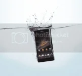 Xperia-Z-water-tank1-jpeg_145616.webp