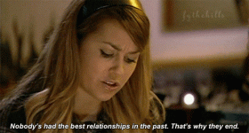 tumblr_lvid2x3ptk1r095e7o1_500.gif