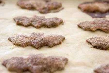 spooky-cinnamon-sugar-crisps-5.webp spooky-cinnamon-sugar-crisps-5.webp