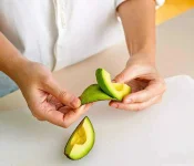 80%99s-How-To-Peel-Avocado-To-Get-Maximum-Benefits.webp 80%99s-How-To-Peel-Avocado-To-Get-Maximum-Benefits.webp