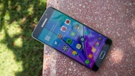 Samsung-Galaxy-A5-2016-08.webp