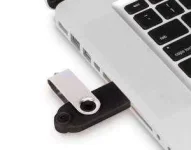 plug-in-usb-disk-300x236.webp