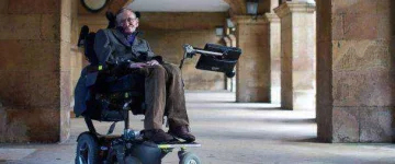 stephen-hawking-4-gty-thg-180313_12x5_608.webp