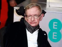 stephen-hawking-1-gty-thg-180313_4x3_992.webp