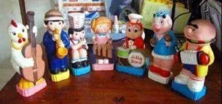 Jollibee-kiddie-band-toys.webp