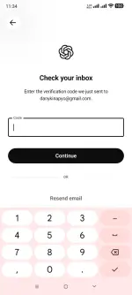 Screenshot_2025-11-23-11-34-21-710_com.openai.ᑕᕼᗩTGᑭT.webp