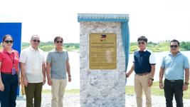 6a38d4d3feb11fdc96ee691c_Marcos%20inspects%20irrigation%20project%20in%20Bohol%2C%20to%20visit...jpg