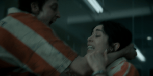 775594371_ddlbase-com_the-penguin-s01e04-centanni-1080p_001.png