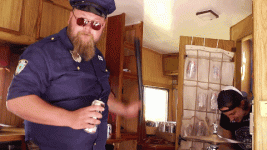 giphy.gif giphy.gif