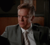giphy.gif giphy.gif