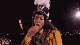 giphy.gif giphy.gif