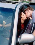 kiss.webp kiss.webp