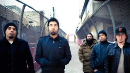 deftones_3.jpg deftones_3.jpg