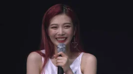 Red Velvet - Red Room 1st Concert.mp4_20210505_153808.491.webp Red Velvet - Red Room 1st Concert.mp4_20210505_153808.491.webp