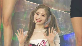 TWICE - TWICE World Tour 2019 'TWICELIGHTS' In Seoul.mkv_20210509_202408.582.webp TWICE - TWICE World Tour 2019 'TWICELIGHTS' In Seoul.mkv_20210509_202408.582.webp