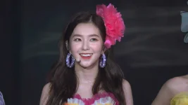 Red Velvet - REDMARE 2nd Concert.mp4_20210512_181857.490.webp Red Velvet - REDMARE 2nd Concert.mp4_20210512_181857.490.webp