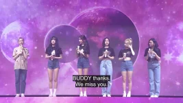 2020 GFRIEND ONLINE CONCERT [GFRIEND C_ON].mp4_20210522_111100.099.webp