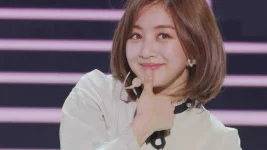 TWICE DOME TOUR 2019 “#Dreamday” in TOKYO DOME.mkv_20210530_102638.705.webp