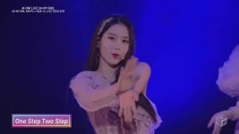 1901302230_【エムオン!HD】OH MY GIRL ライブ特番▼【独占初放送】日本デビュー記念 1st LIVE TOUR 2019.ts_20210602_102452.942.webp 1901302230_【エムオン!HD】OH MY GIRL ライブ特番▼【独占初放送】日本デビュー記念 1st LIVE TOUR 2019.ts_20210602_102452.942.webp
