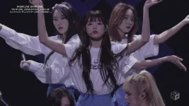 1906252300_【エムオン!】OH MY GIRL ライブ特番▼【独占初放送】1st ファンミーティングツアー2019.ts_20210602_103050.076.webp 1906252300_【エムオン!】OH MY GIRL ライブ特番▼【独占初放送】1st ファンミーティングツアー2019.ts_20210602_103050.076.webp
