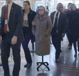 Cyborg si Lola.webp