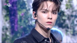 Music.Bank.E1078.210618.1080i.IPTV.H264-JPS.ts_20210618_205735.035.jpg Music.Bank.E1078.210618.1080i.IPTV.H264-JPS.ts_20210618_205735.035.jpg